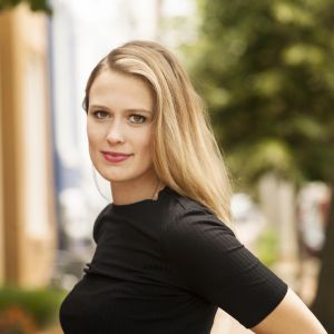 Elizabeth Flock