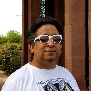Mustansir Dalvi