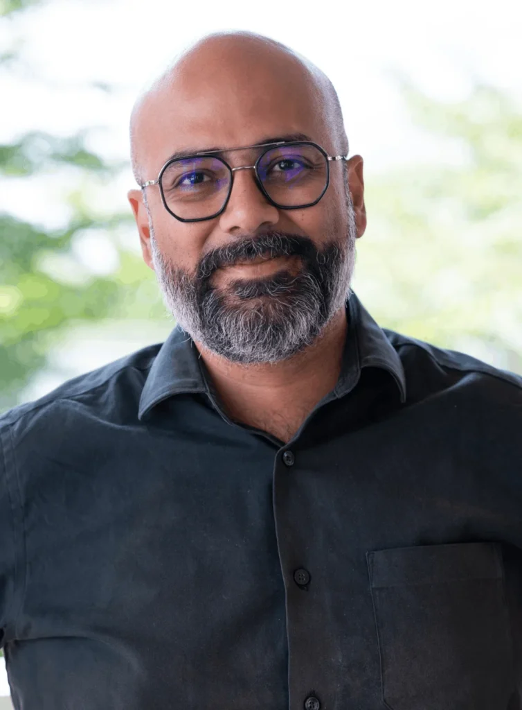 Ravikant Kisana had an ordinary education and as such does not have any prestigious alma mater to reference. He has not won any writing awards/fellowships either but he has not had any FIRs filed against him for offending sensibilities. He writes about caste and social elites and is the author of ‘Meet the Savarnas’. He also runs a podcast and performs unfunny ‘comedy’ under the moniker of ‘Buffalo Intellectual’. He is a professor of cultural studies and has over 15 years of experience spanning corporate roles, civil society and academia, and is associated with grassroots Ambedkarite mobilizing.  